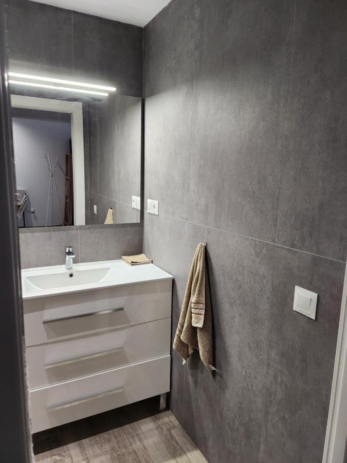 Apartamento Cerca A La Playa פואנגירולה מראה חיצוני תמונה